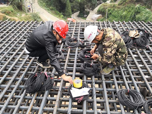 精品海角乱伦视频